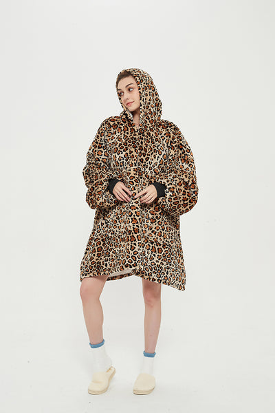 Super Warm Blanket Sweatshirts Wearable Blanket Hoodies with Sleeves and Huge Pockets